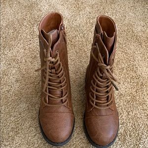 Toddler girls size 10 tall boots